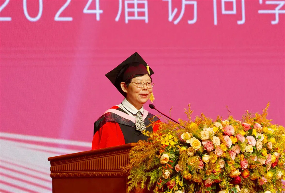 5.导师代表，中国艺术研究院话剧研究所所长、博士生导师宋宝珍发言 刘博文摄.jpg
